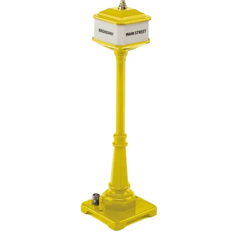 MTH 11-90086 O American Flyer Yellow No. 2013 Corner Lamp Set - Your Source for Gaming Essentials* Discount