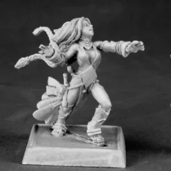 Tabletop Miniatures>Seoni, Iconic Female Sorceress #60009 Pathfinder Miniatures Unpainted - Your Source for Gaming Essentials
