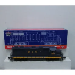 USA Trains 22220 G Baltimore & Ohio GP38-2 Powered Diesel Locomotive #3841 - Your Source for Gaming Essentials* Hot