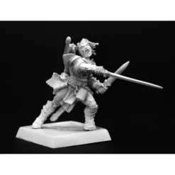 Tabletop Miniatures>Valeros, Iconic Male Human Fighter #60001 Pathfinder Miniatures Unpainted - Your Source for Gaming Essentials