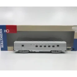 Walthers 932-6445 HO Scale Santa Fe 63' Budd RPO Car LN/Box - Your Source for Gaming Essentials*